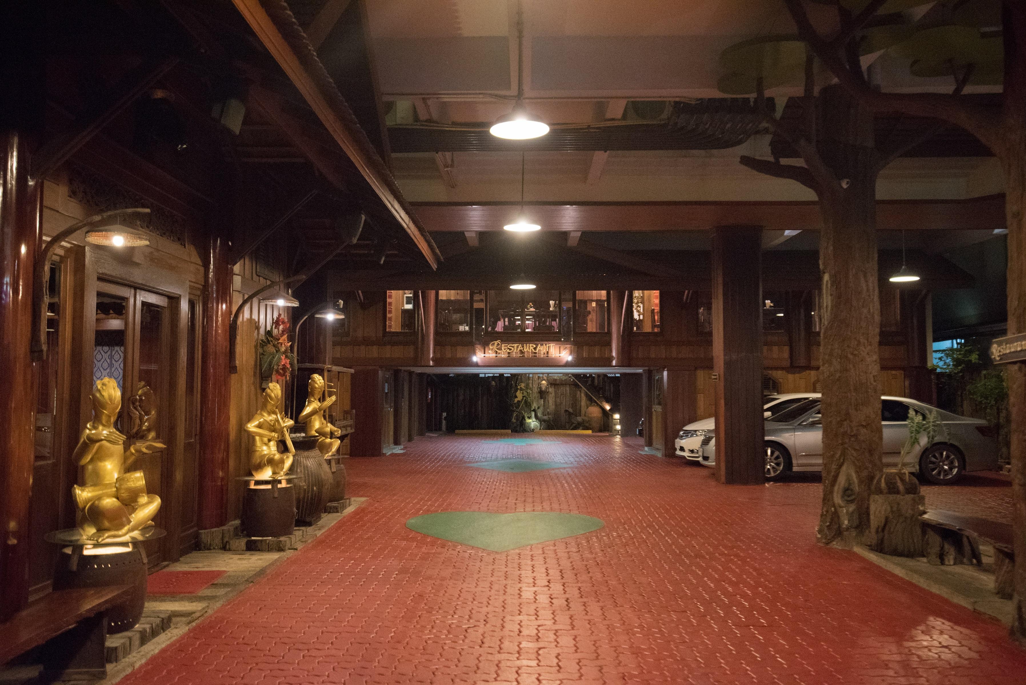 True Siam Phayathai Hotel Bangkok Bagian luar foto