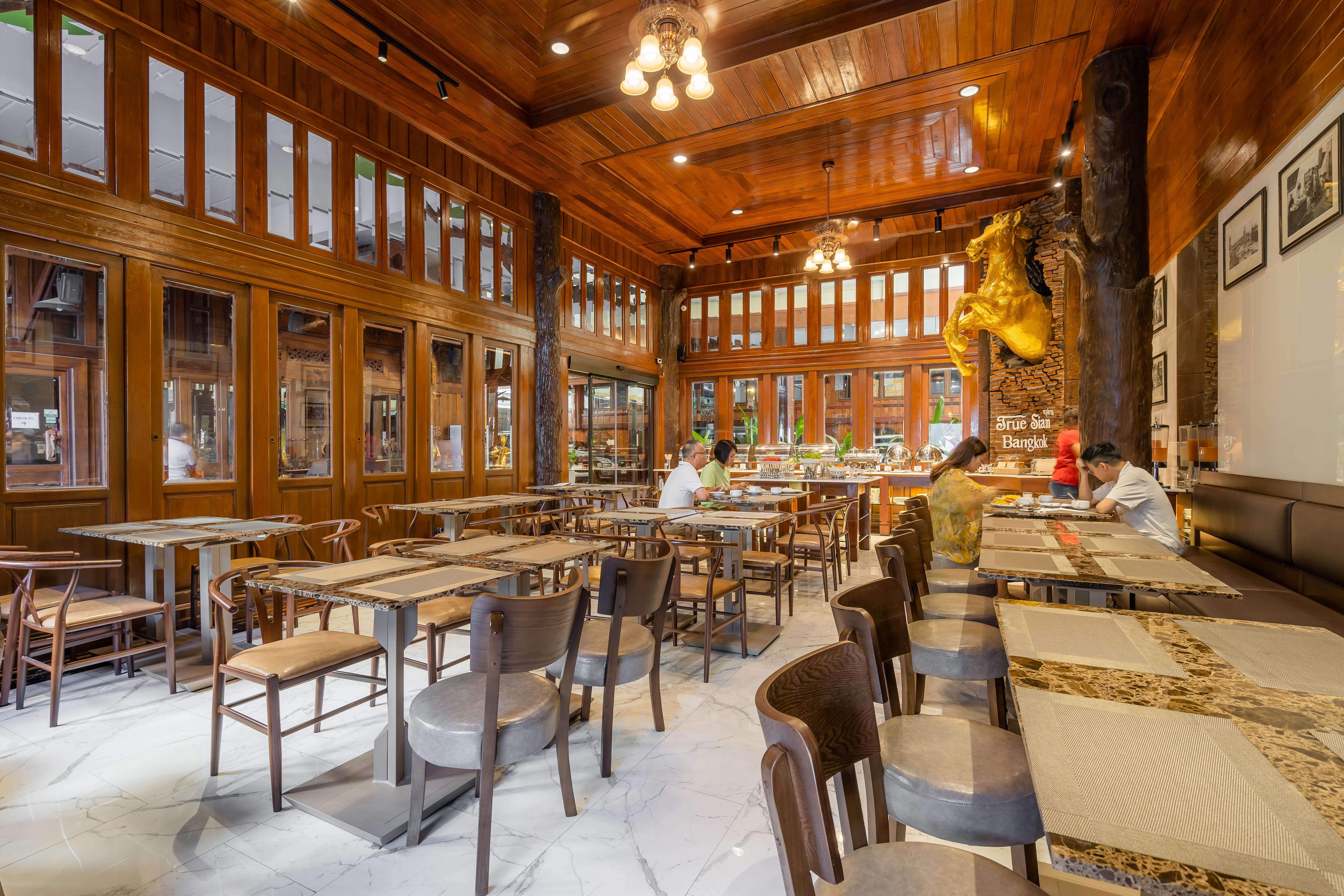 True Siam Phayathai Hotel Bangkok Bagian luar foto