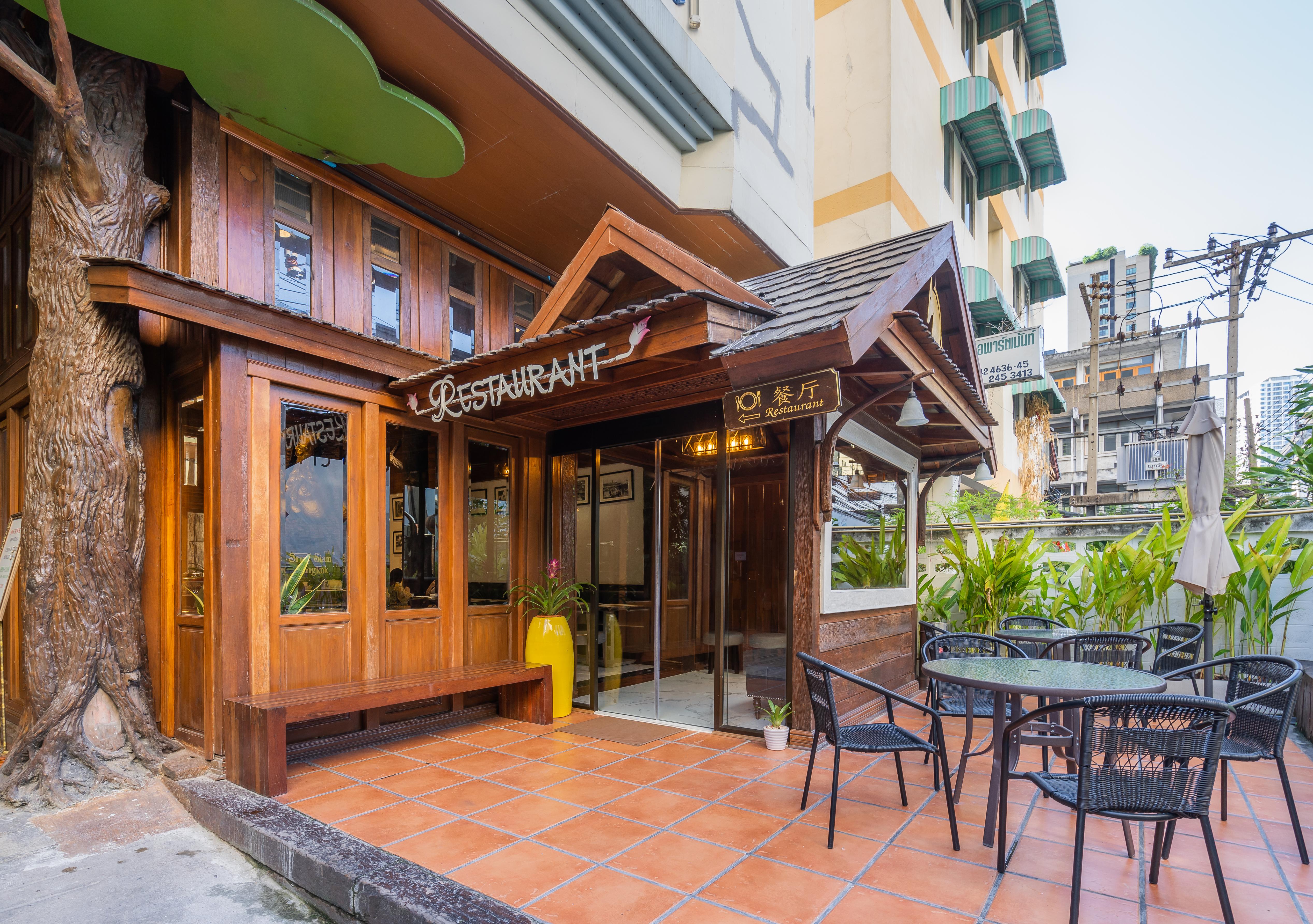 True Siam Phayathai Hotel Bangkok Bagian luar foto
